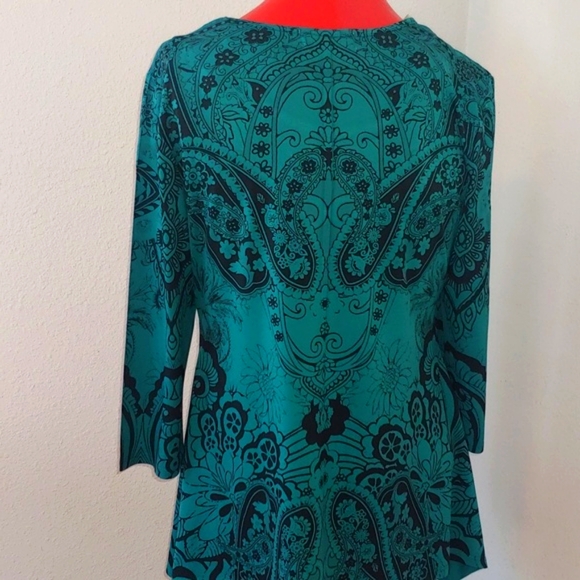 Blue Mood Petite Med Women's Stretch Green Paisley Top - Picture 7 of 12